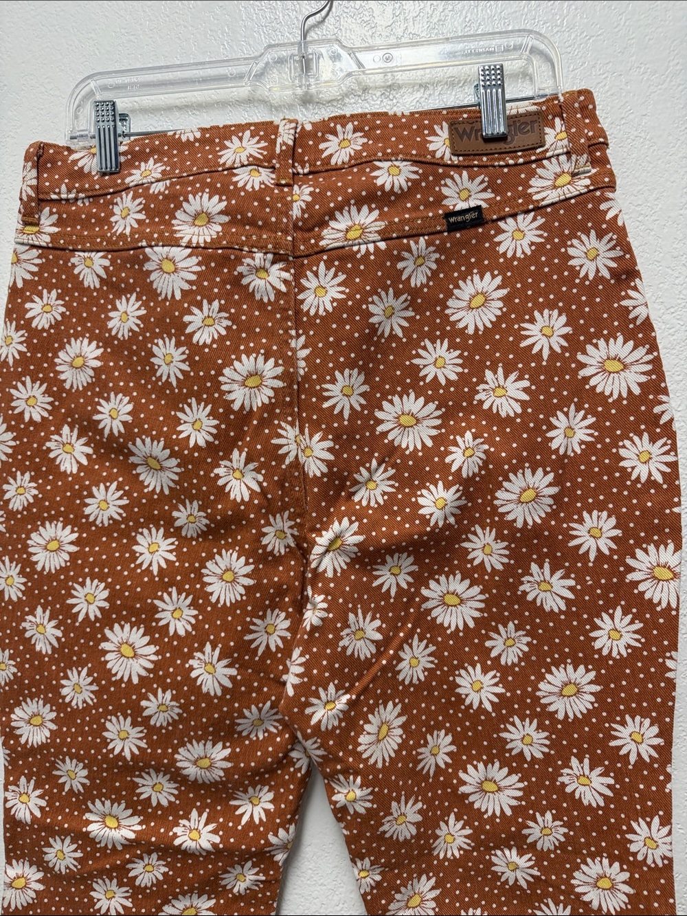 Wrangler Rust Daisy Print Wide-Leg Jeans - Picture 13 of 16